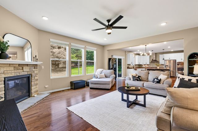 4342 Rudyard Kipling Road, Elgin, IL 60124