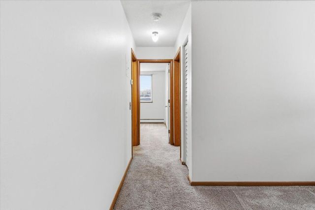 9147 Highway 55 102, Golden Valley, MN 55427