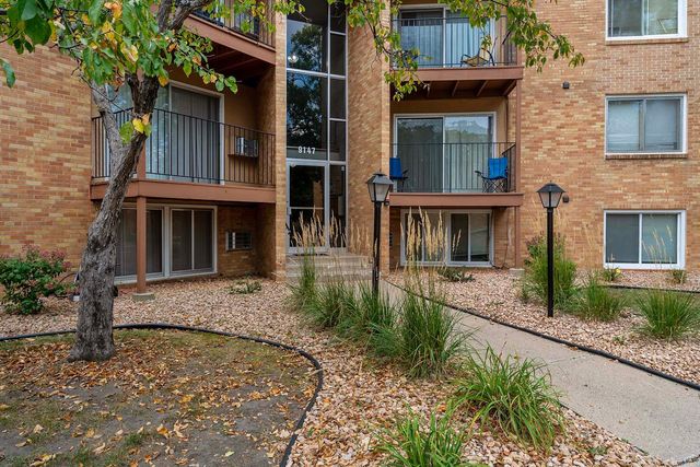 9147 Highway 55 102, Golden Valley, MN 55427