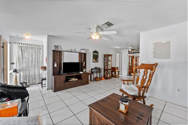 5824 WHISTLEWOOD CIRCLE, Sarasota, FL 34232