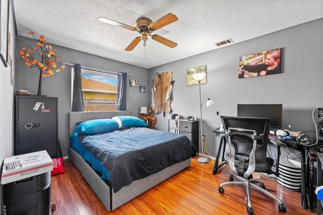 5824 WHISTLEWOOD CIRCLE, Sarasota, FL 34232