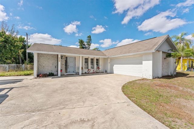 5824 WHISTLEWOOD CIRCLE, Sarasota, FL 34232