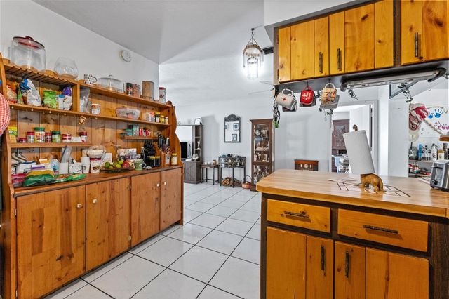 5824 WHISTLEWOOD CIRCLE, Sarasota, FL 34232