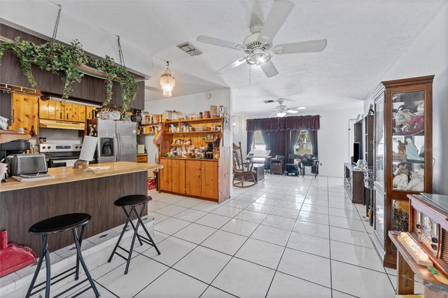 5824 WHISTLEWOOD CIRCLE, Sarasota, FL 34232