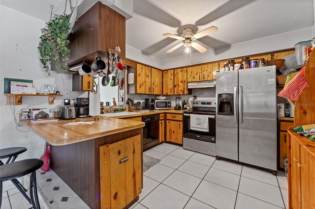 5824 WHISTLEWOOD CIRCLE, Sarasota, FL 34232