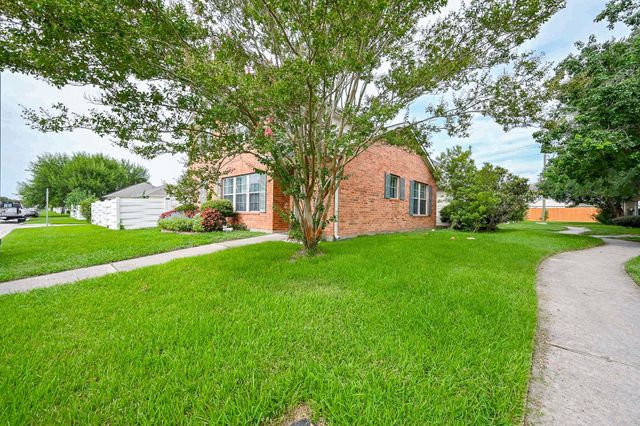 19533 Richland Springs Drive, Houston, TX 77073