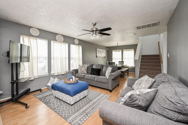 19533 Richland Springs Drive, Houston, TX 77073