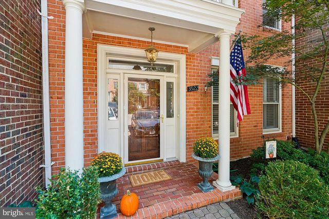 3922 N GLEBE RD, Arlington, VA 22207
