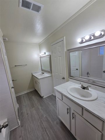 8112 Gibbs Drive, White Settlement, TX 76108