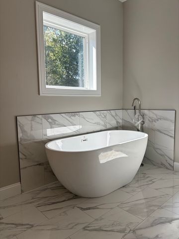 130 Linden Ridge Road, Amherst, MA 01002