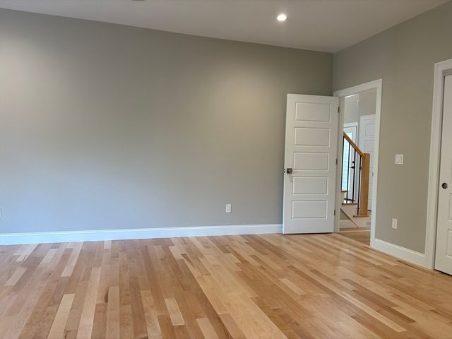 130 Linden Ridge Road, Amherst, MA 01002