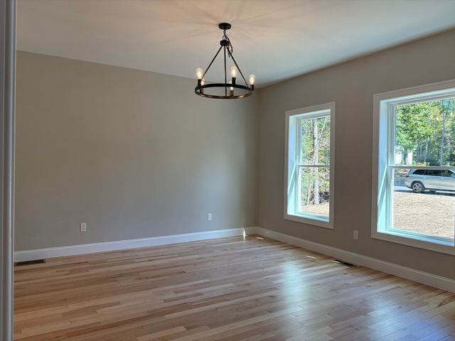 130 Linden Ridge Road, Amherst, MA 01002