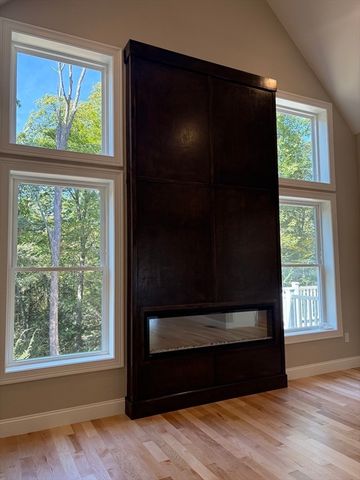 130 Linden Ridge Road, Amherst, MA 01002