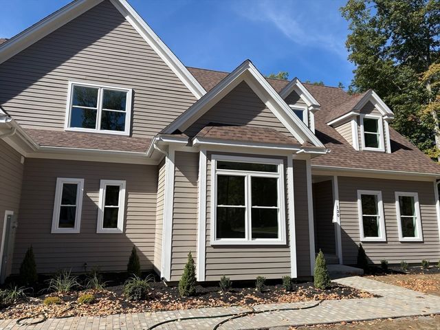 130 Linden Ridge Road, Amherst, MA 01002