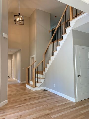 130 Linden Ridge Road, Amherst, MA 01002