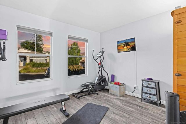1945 Boulders Ln, Alpine, CA 91901