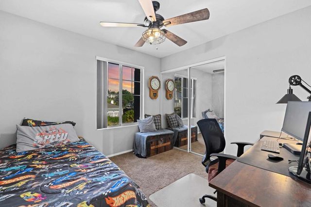 1945 Boulders Ln, Alpine, CA 91901