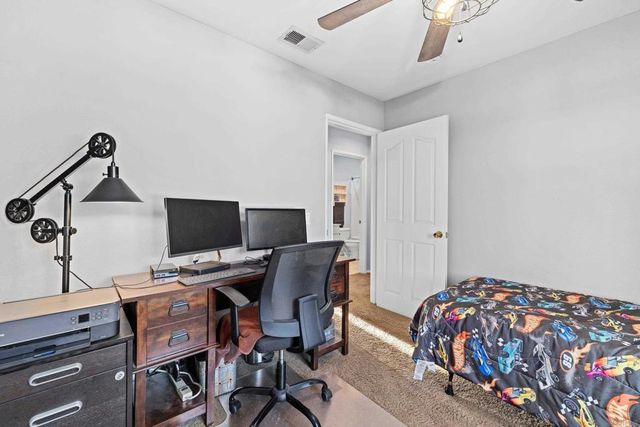 1945 Boulders Ln, Alpine, CA 91901