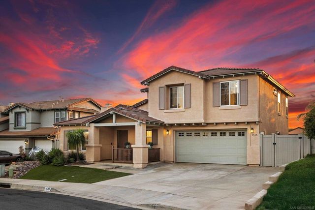 1945 Boulders Ln, Alpine, CA 91901