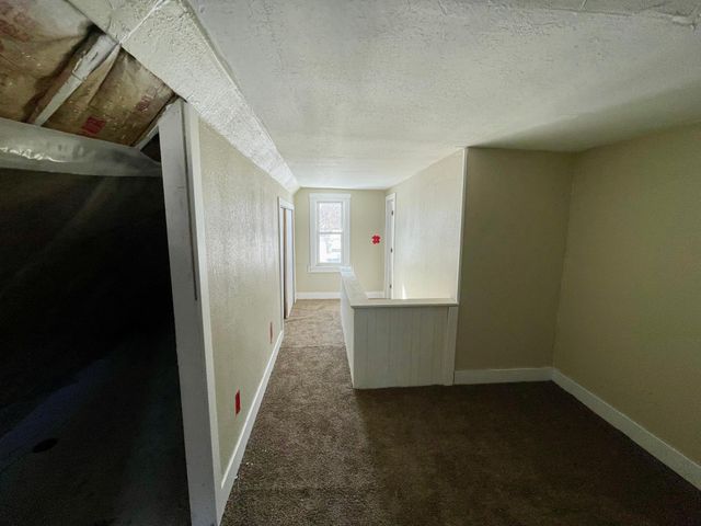 911 W Cavour Avenue, Fergus Falls, MN 56537