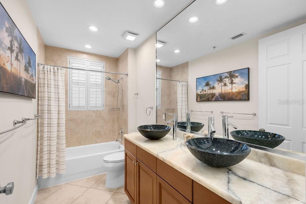 Image 32 of property listing at 8749 THE ESPLANADE 1, Orlando, FL 32836