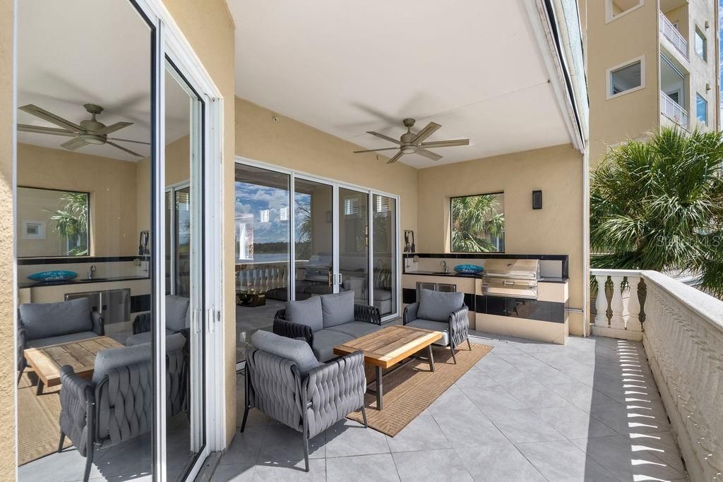 Image 5 of property listing at 8749 THE ESPLANADE 1, Orlando, FL 32836