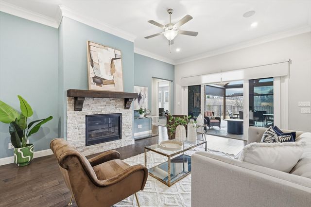 2216 Barton Creek Boulevard, The Colony, TX 75056