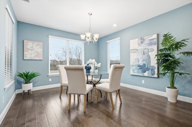 2216 Barton Creek Boulevard, The Colony, TX 75056