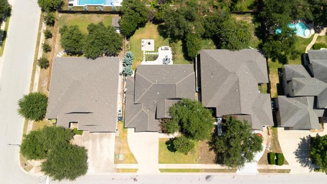 402 Bufflehead LN, Cedar Park, TX 78613