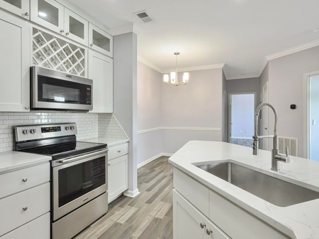 45 Sycamore Avenue 1336, Charleston, SC 29407