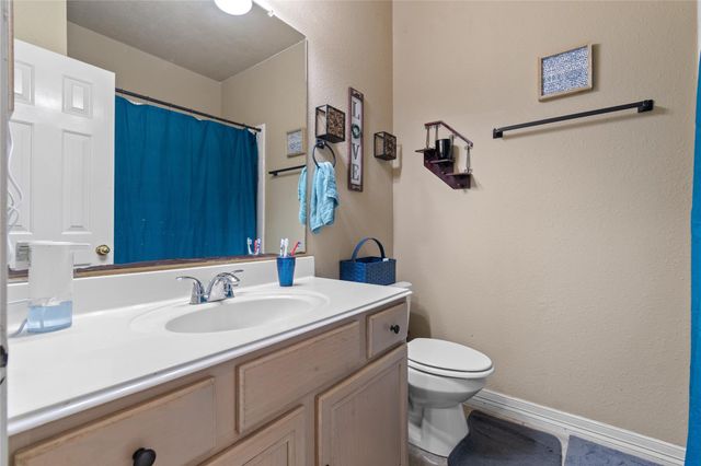 1315 Mission Drive, La Porte, TX 77571