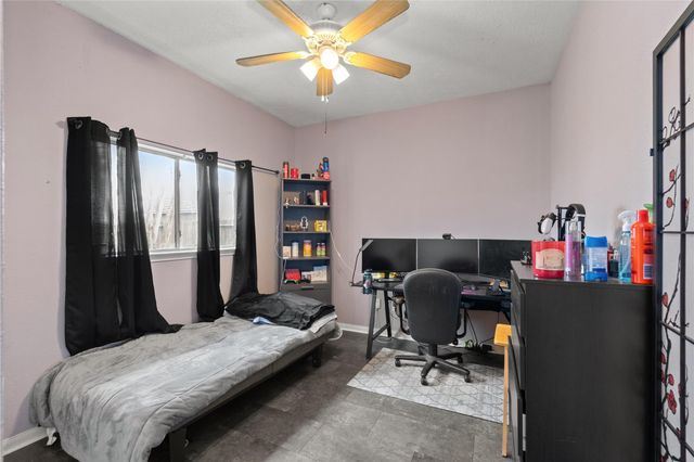 1315 Mission Drive, La Porte, TX 77571