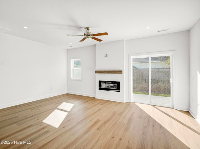 253 Townhome Lane 253, Southern Pines, NC 28387