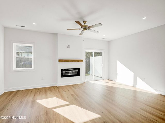 253 Townhome Lane 253, Southern Pines, NC 28387