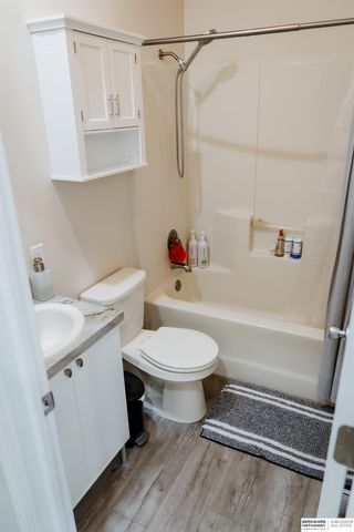 4819 Greenwood Street, Lincoln, NE 68504