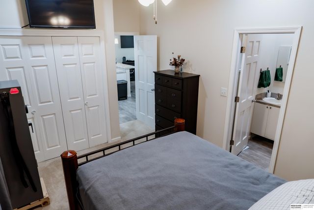 4819 Greenwood Street, Lincoln, NE 68504