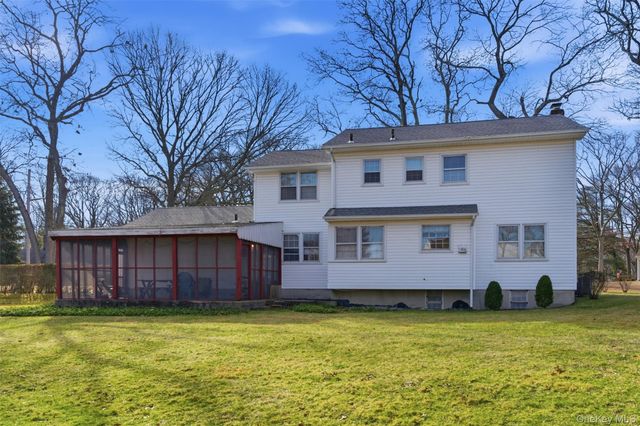 24 Birchwood Drive, Great River, NY 11739