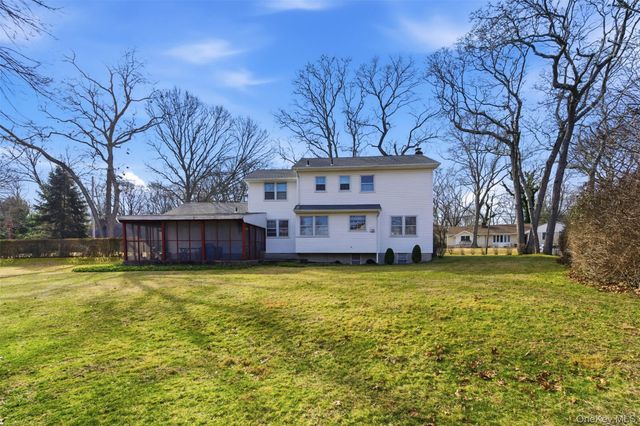 24 Birchwood Drive, Great River, NY 11739