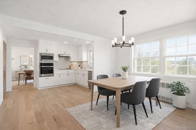 24 Birchwood Drive, Great River, NY 11739