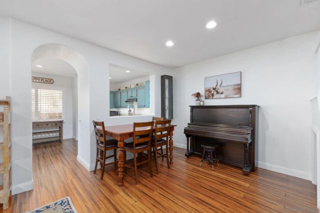 6283 Avenida De Las Vistas 2, San Diego, CA 92154