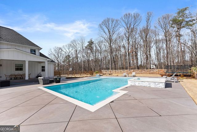 6998 Britt Gailey Road, Clermont, GA 30527