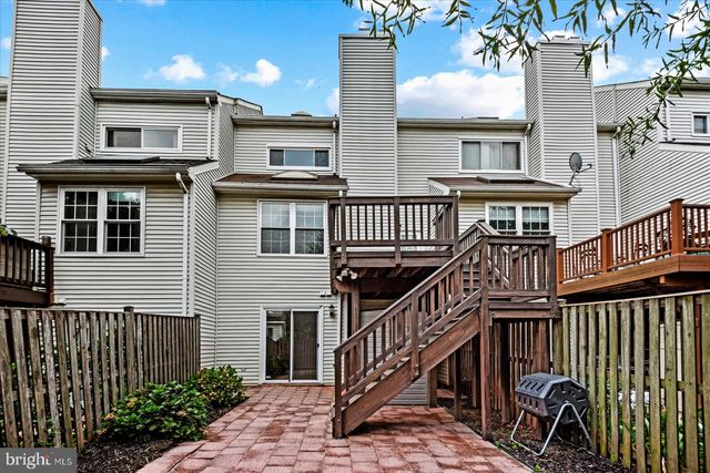 2112 HUTCHISON GROVE CT, Falls Church, VA 22043