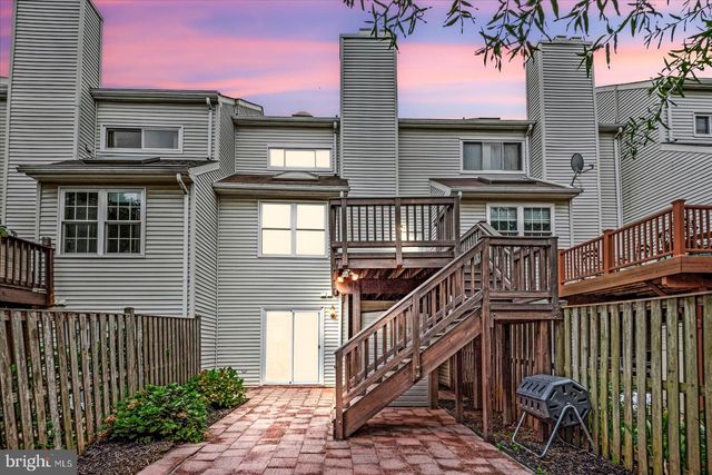 2112 HUTCHISON GROVE CT, Falls Church, VA 22043