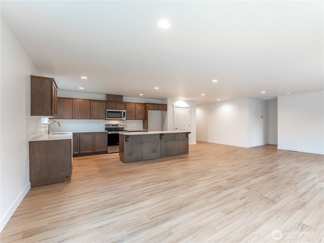 104 Salmon Drive, Wenatchee, WA 98801