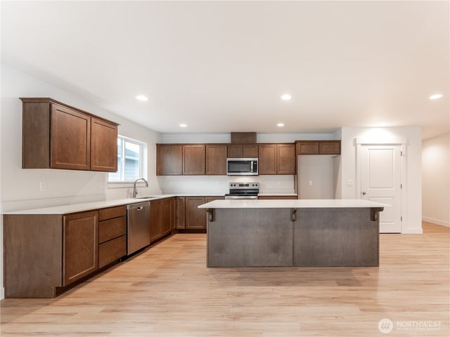 104 Salmon Drive, Wenatchee, WA 98801