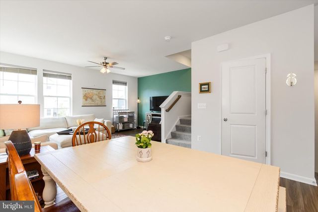 701 SEEBACK DR, Charles Town, WV 25414