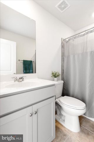 701 SEEBACK DR, Charles Town, WV 25414