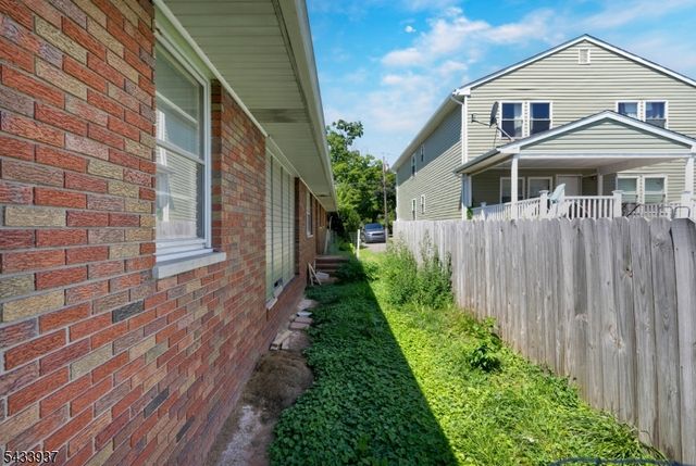 314 Sherman Ave, Raritan Boro, NJ 08869