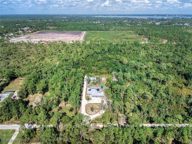 1054 Hyacinth Avenue, Sebring, FL 33875