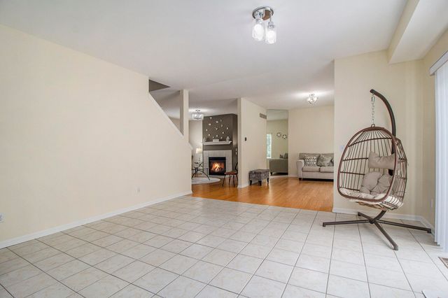 2119 Cattail Circle, Rochester, MI 48309